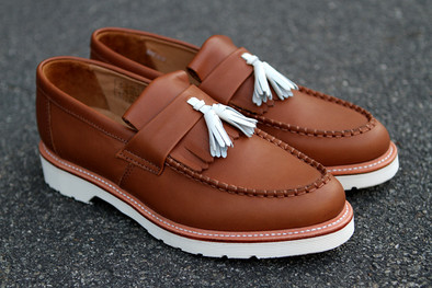 DR. MARTENS, Ayakkabı